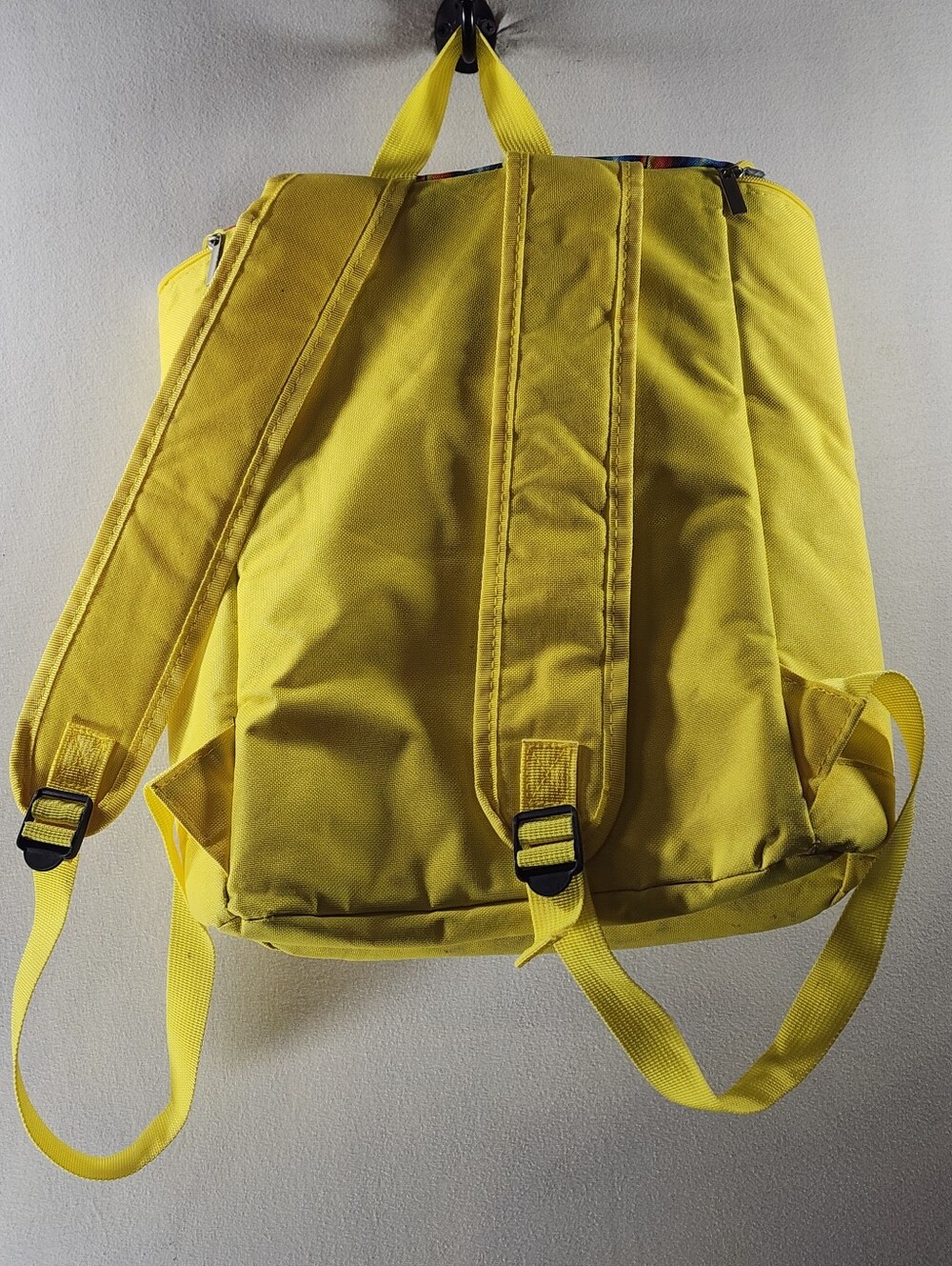 Pacifico Backpack Soft Cooler - Picture 2 of 3